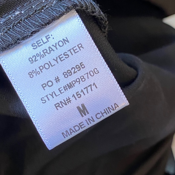 NWT - Gilli Paperbag Shorts - Picture 4 of 5